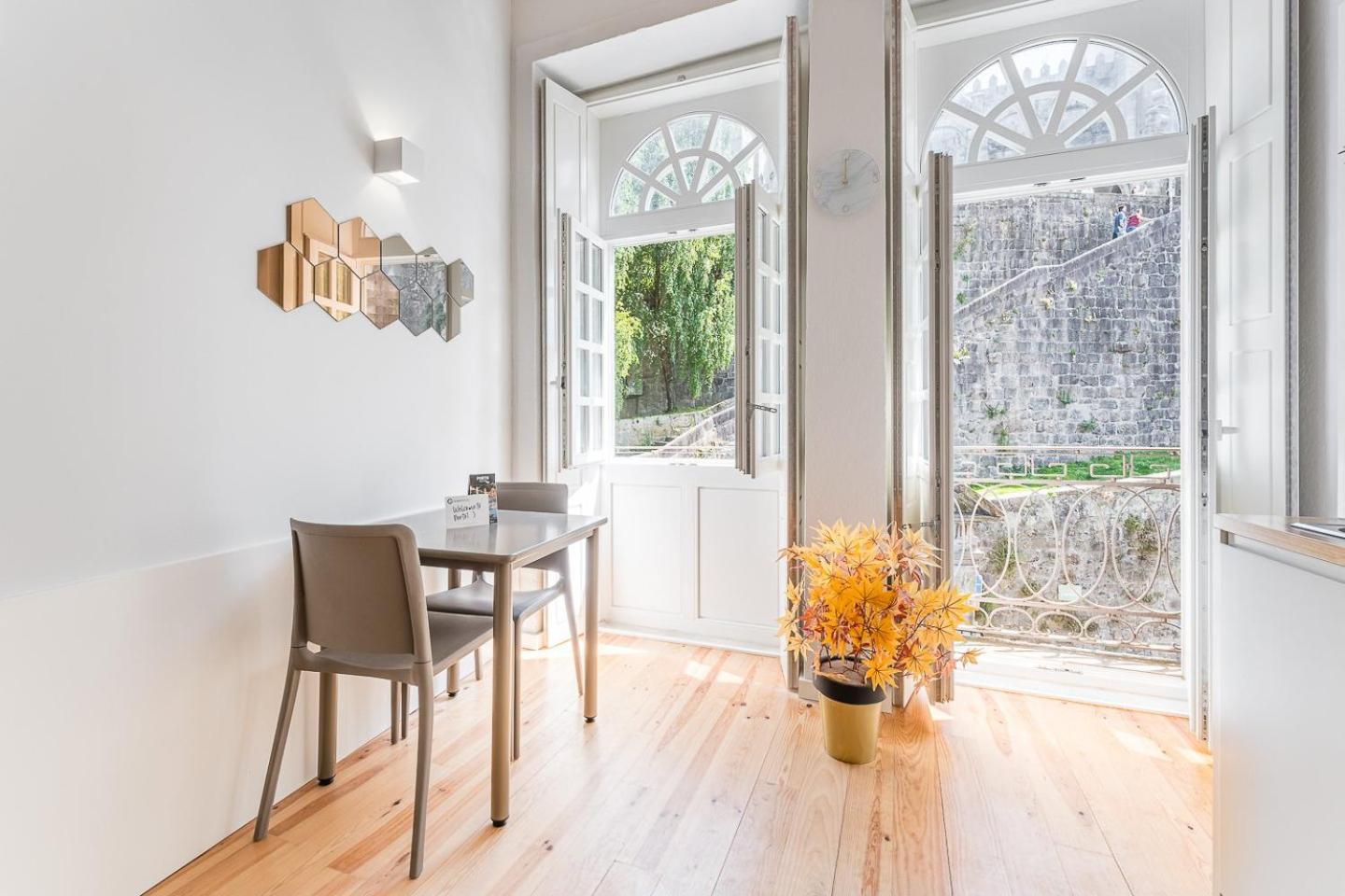 Guestready - San Sebastian Studios Порту Экстерьер фото